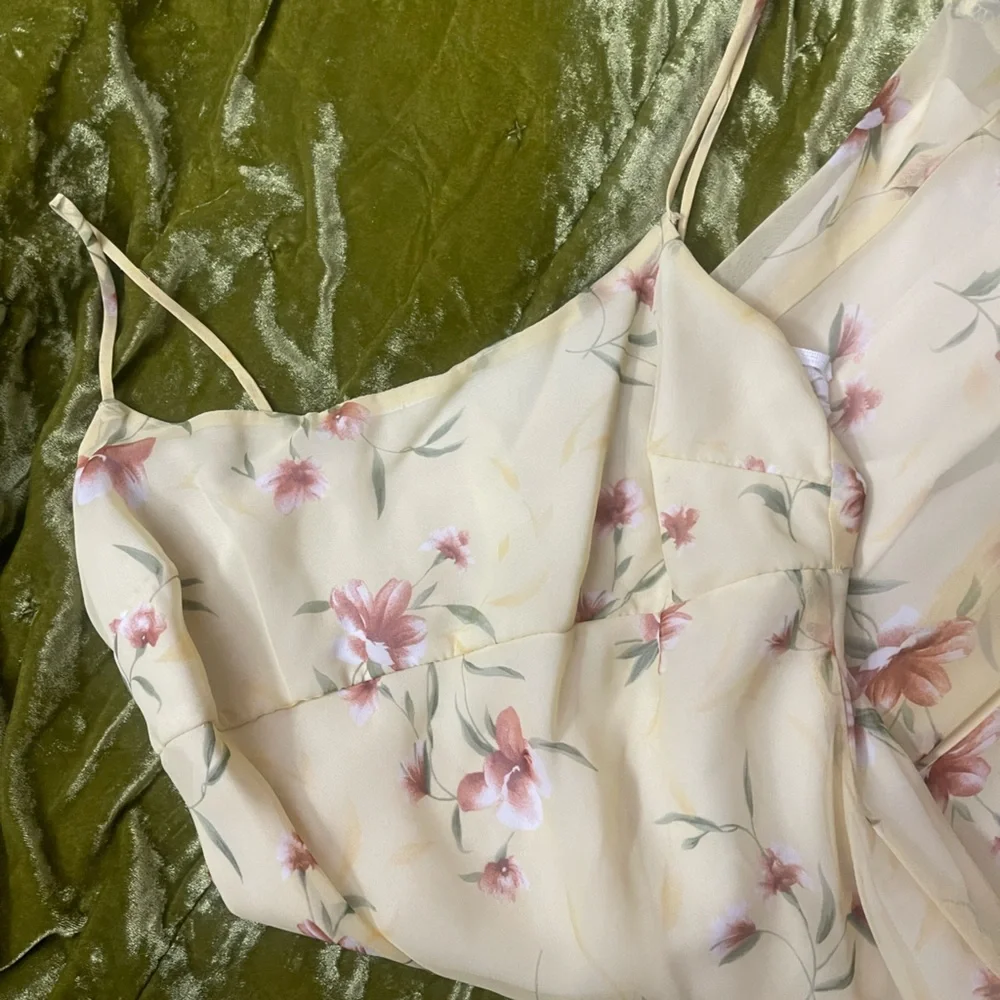 My Michelle Floral Flower yellow summer milk made dress cottage core ruffle - Picture 4 of 11